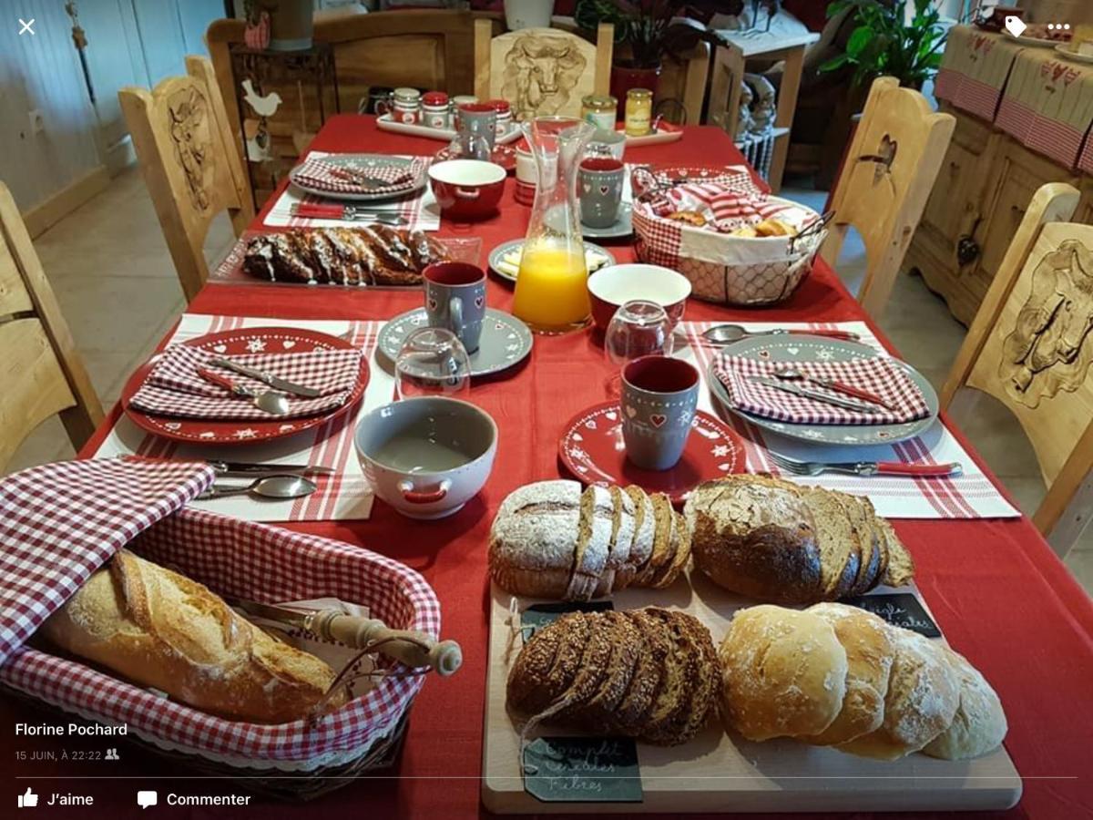 Bed and breakfast La Ferme De La-haut Le Haut-du-Them